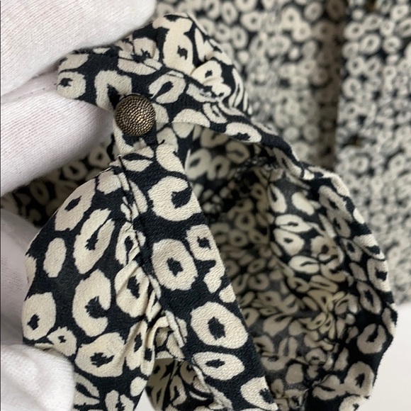 Forever21 Print Crop Back Button Top - Picture 7 of 8